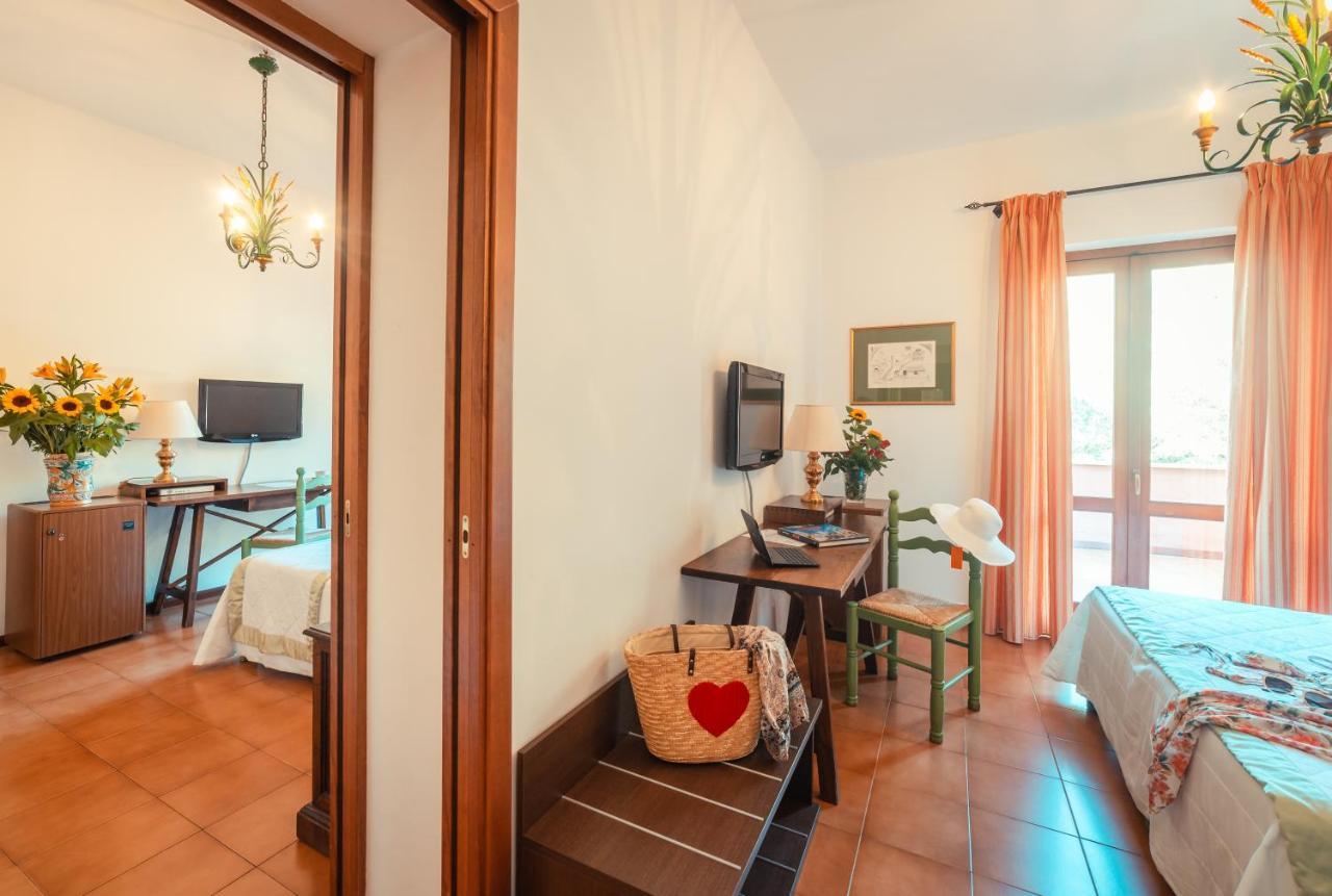 Hotel Villa Sirina Taormina Exteriör bild