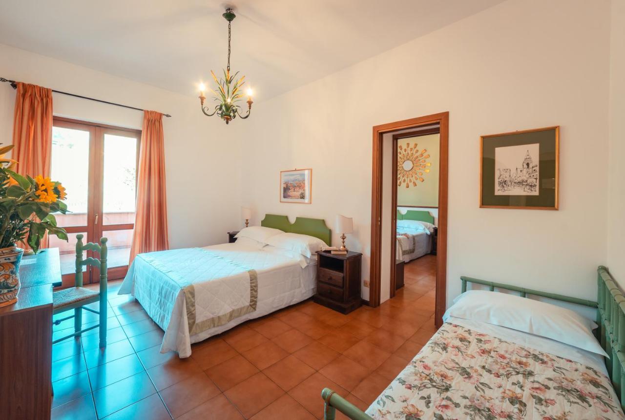 Hotel Villa Sirina Taormina Exteriör bild
